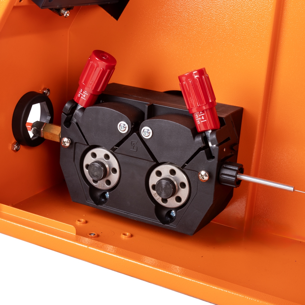 Аппарат для ручной лазерной сварки, резки и очистки FOXWELD LASER 2000-4-МТ COMPACT. Фото 5